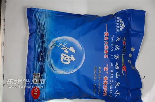 樱泉天然富硒山泉水 源自深山的健康守护